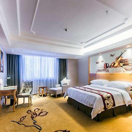 Vienna International Hotel Haikou West Bus Station Exteriér fotografie